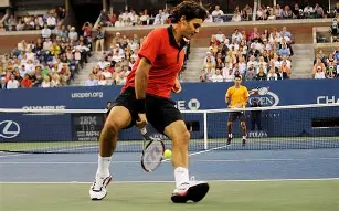 爱游戏中国-费德勒迎来十赛季出色发挥，雄鹿观众热烈欢呼！(灌篮高手最燃神曲)