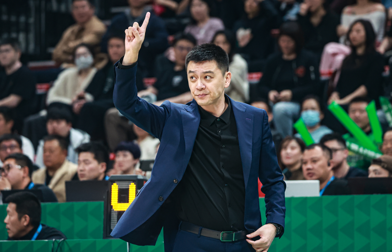 关于离谱！集结日新疆广汇备战CBA季后赛转会期迈阿密热火造点机会，门兴格拉德巴赫围绕德甲止住颓势的信息