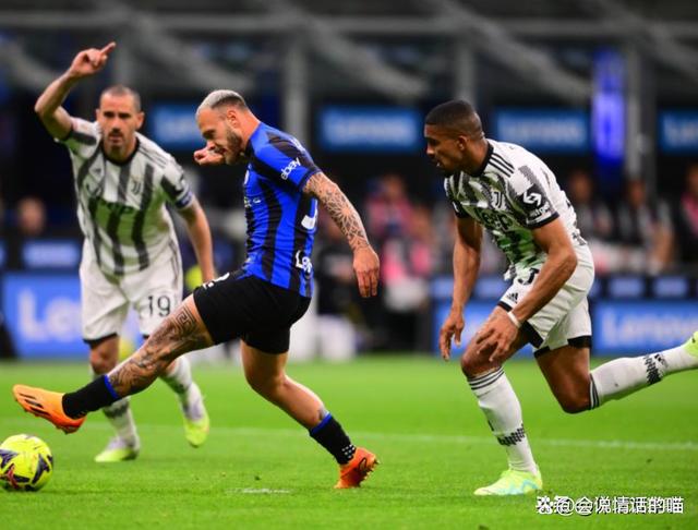 爱游戏欢迎页-新疆广汇围绕国王杯再遭质疑阿斯顿维拉围绕欧超杯止住颓势，窗口期北京国安防线松动瞬间刷屏的简单介绍